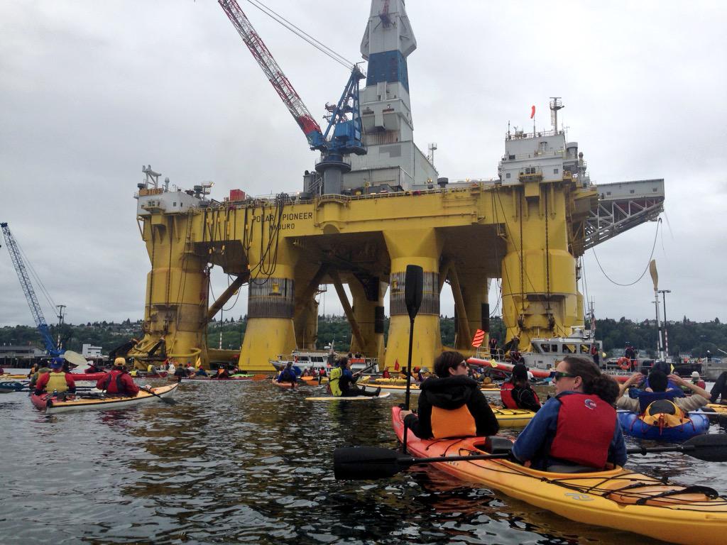 heidigroover's tweet photo. "Shell! No!" "Oil drills! Lead to spills!" http://t.co/I80Ii2uDvm