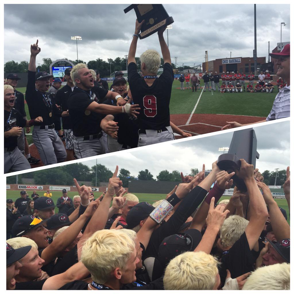 AC_TwoCircles's tweet photo. 2015 6A OSSAA State Champions, @OwassoBaseball @OwassoAthletics #OKpreps http://t.co/RB7UAD4e0y