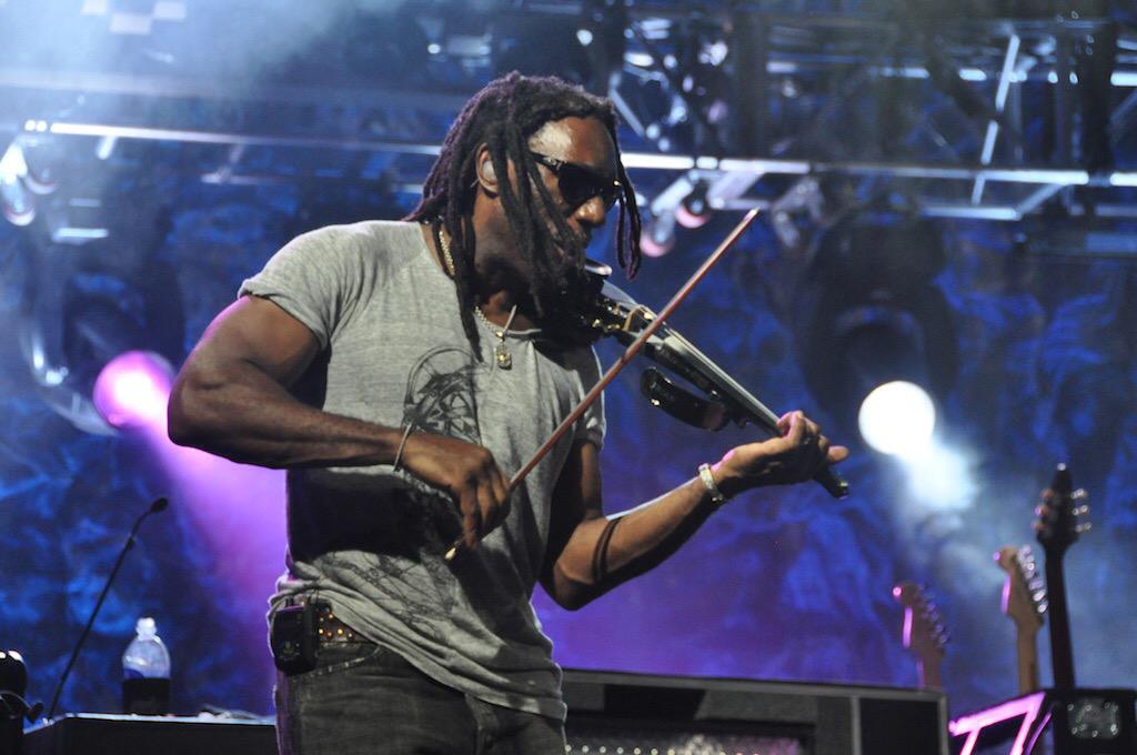 Speaking of Sigma Nu birthdays... Happy birthday to Brother Boyd Tinsley of the Dave Matthews Band! 