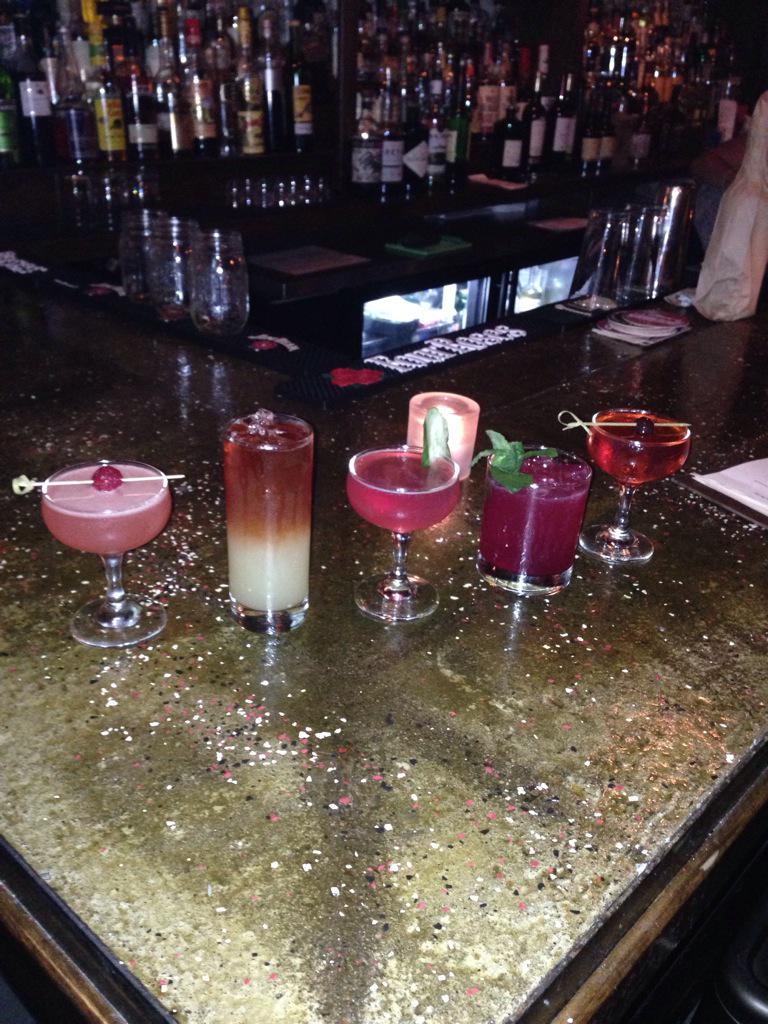 FoolsGoldNYC's tweet photo. Have @MattyFLES #makesomethinggood for you tonight! #cocktails #SpringIntoFlavor http://t.co/hYNEN8AdOW