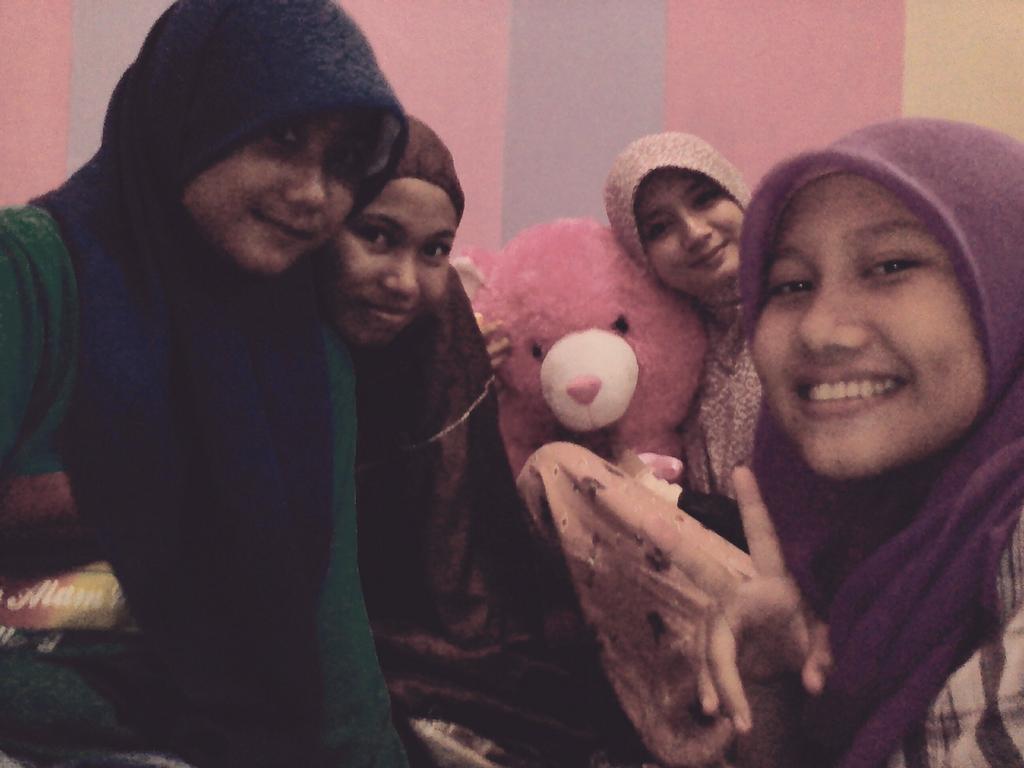 dini suryani (@se63464769) on Twitter photo 