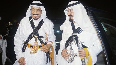 meshaluk's tweet photo. ياخوك ليت أهل الردا بس يدرون
…إنهـم يآذونــي اذا هــم آذوك!
ما يقبل بطعن الأخو غيـر ملعون
…ومن لا يحبك مانحبه واناخوك http://t.co/8HnSPIhz1g