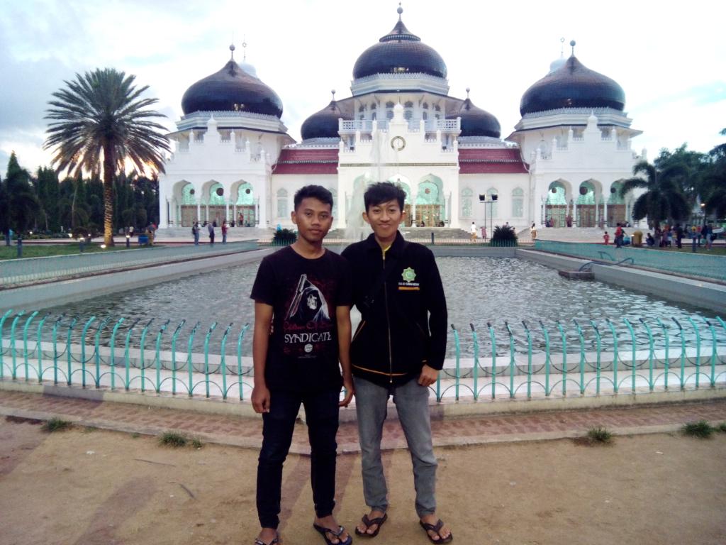 ariyanto_421's tweet photo. Munas ismkmi banda aceh http://t.co/xmPbB6RB9F