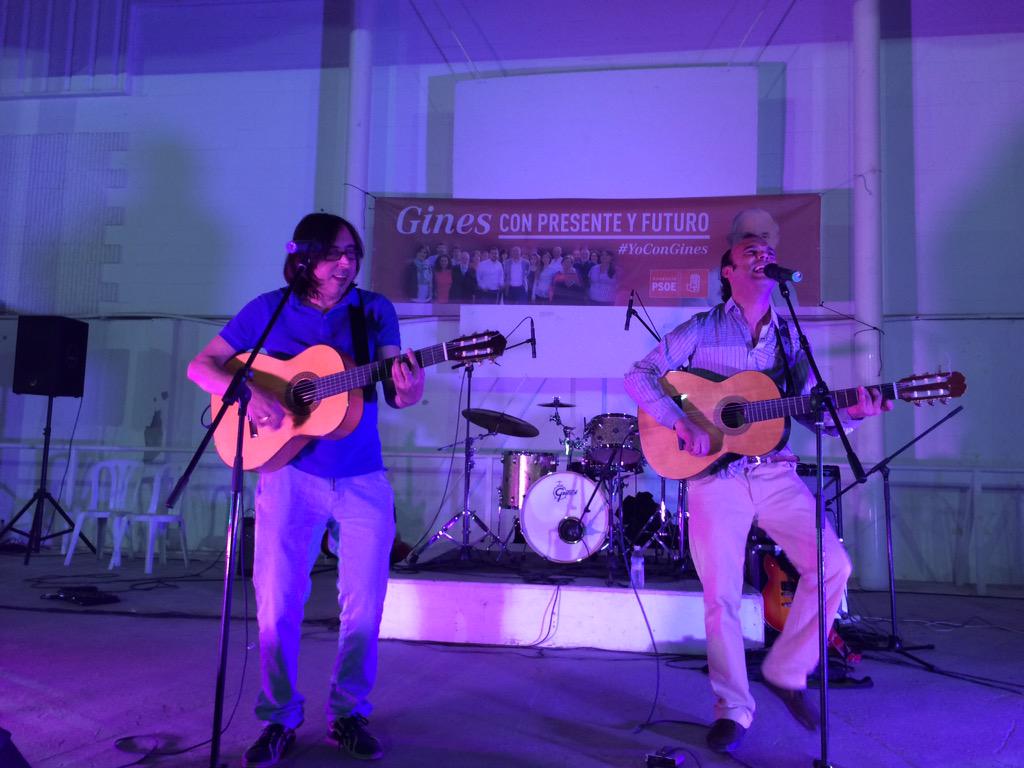 PsoeGines's tweet photo. #YoConGines y si te gusta la música en directo mas aún ! http://t.co/wzXPlwAs0U