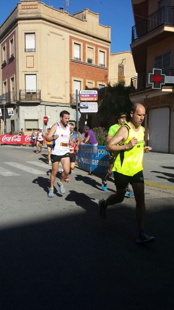 abcmodrunning's tweet image. Gran tarde de buen atletismo, con buena gente. La gente de Cheste nos acogió de maravilla.