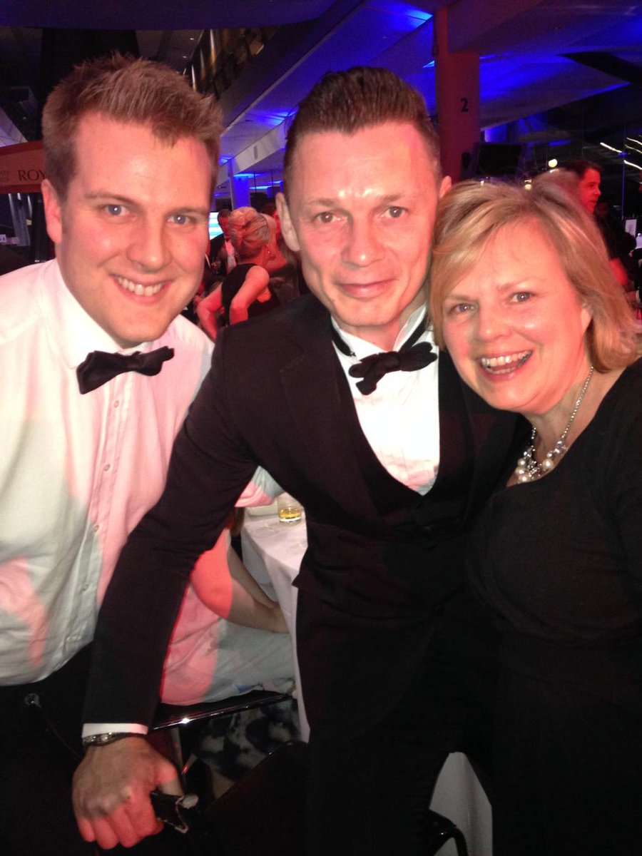 amr_events's tweet photo. .@traceyedwards12 &amp; @ActionCESW with #RichJones of @stereo phonics @actionmedres http://t.co/oq2sexqSX9
