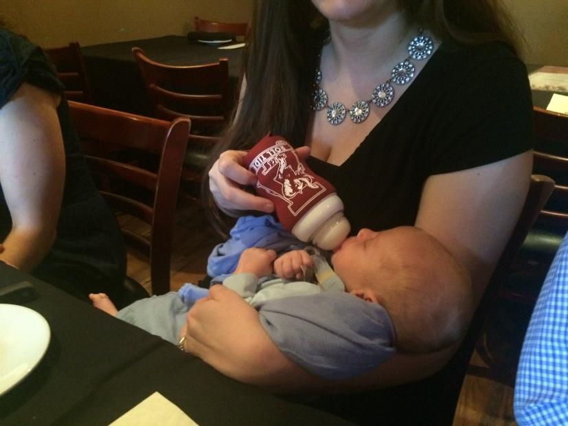 Dawson_Venture's tweet photo. #stuckonporter pre-wedding festivities. I think that's a razorback kid. #forthegroom http://t.co/xkIxcqZhG3