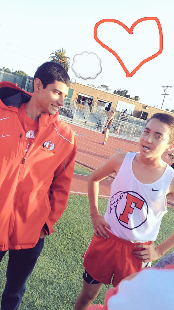 ComerfordSam's tweet photo. True Love. ☺️💕😍 #kike #bestcoach #chris #cute @FallbrookTF http://t.co/BP6EhbCP1L