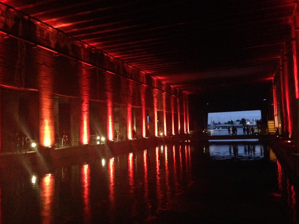 Jeudemo's tweet photo. Base sous-marine #bordeaux #NDM15 http://t.co/77E1SUVVN9