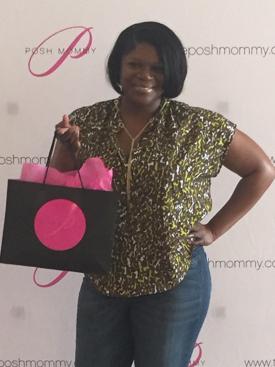EWCarver09's tweet photo. Caught shopping @the_posh_mommy trunk show.  Stay tuned for my purchase reveal on June 26! @CJAIevents1 http://t.co/nj9oPYxnKt