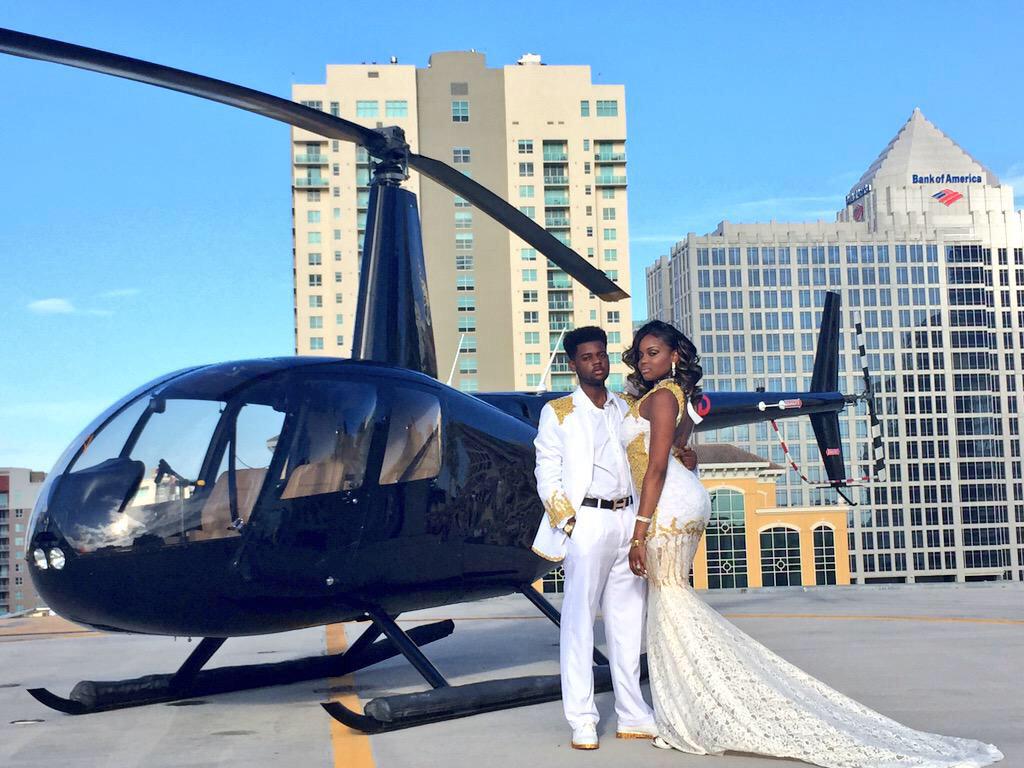 Make fun of. Like и as в английском языке. Room full of people. Used to правило в английском языке. Used to walk пример.