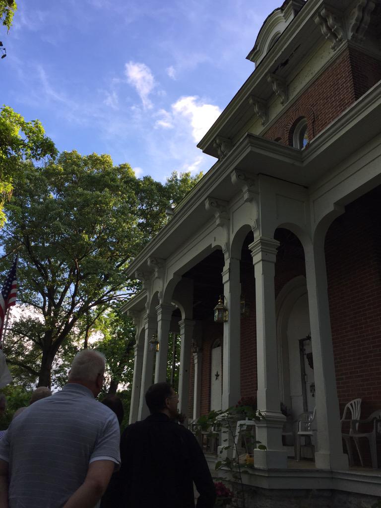 VisitAltonPR's tweet image. Haunted tour of McPike Mansion as first stop of German FAM! #ExploreGreatRivers
