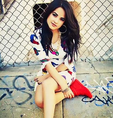 BaesVSBaes's tweet photo. RT for Camila Cabello
FAV for Becky G http://t.co/6uwpJq2gWm