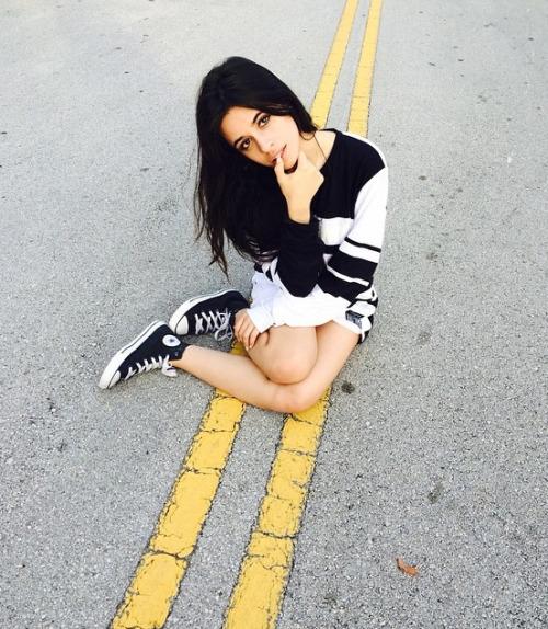 BaesVSBaes's tweet photo. RT for Camila Cabello
FAV for Becky G http://t.co/6uwpJq2gWm