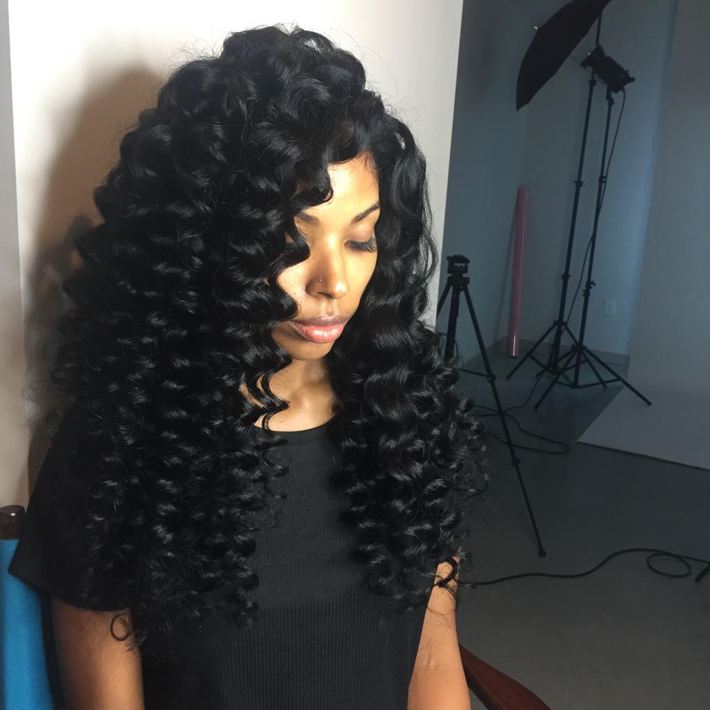 IamMinglee's tweet photo. I'm up to something ❤️❤️😁😁❤️❤️ Ming Curls On fleek 👅👅👅👅 hair from http://t.co/SqCsMx2P1B http://t.co/PTsLQIfe5K