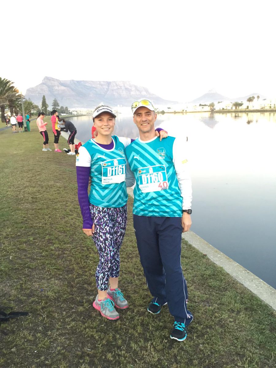 NatalieFaint's tweet photo. Ready for the #capetown12 #fnb12 Rise and Shine CT beaut of a morning! #opal #fnb http://t.co/LD7yr75w2l