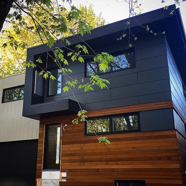 erincheine's tweet image. #erincatherinedesigns liked Our #modernbuild #spechome in #Barrie is  #mls #listed #ForSale #TREB #MLSListing #Barr…