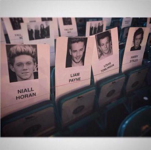 jocehwm's tweet photo. It's coming!!!😭
#TOMORROWProjectNoControl
#TOMMOROWNoControlProject 
#NoControlDay 
#NOCONTROLINDO 
#BillboardEnTNT http://t.co/HJ4X3iDZyx
