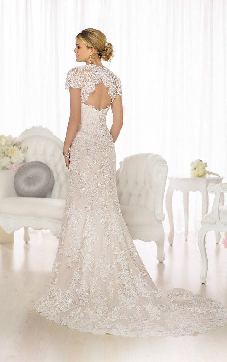 yooha111's tweet image. aliexpress.com/store/product/… wedding dress from Essense of Australia offers the option of a stunning Lace illusion jacket