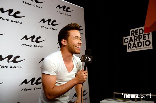 roycelyricbot's tweet photo. .@PrinceRoyce at Radio Row during the 2015 Billboard Music Awards at MGM Grand Garden Arena http://t.co/Ur9VxPVV0x