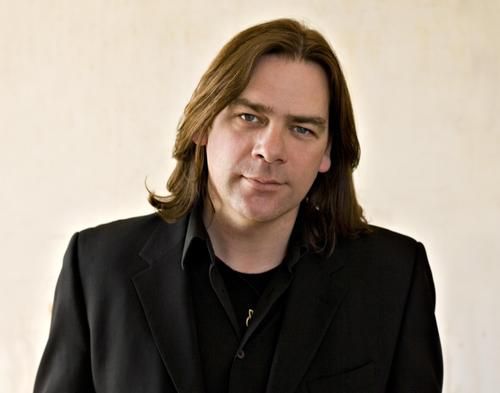 May 17, wish Happy Birthday to Canadian musician and actor, lead singer of folk rock band Great Big Sea, Alan Doyle. 