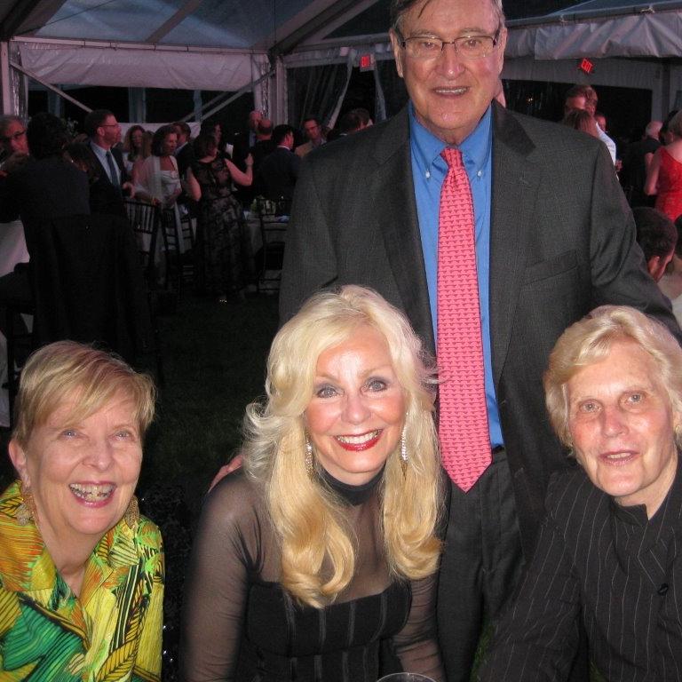 jankingauthor's tweet photo. Fund raiser #National Brain Tumor Society #Hickory Hill. Pam Lucey, Jan, Carol and Chico. #Cheryl Crow entertainment http://t.co/BkHCCHP87d