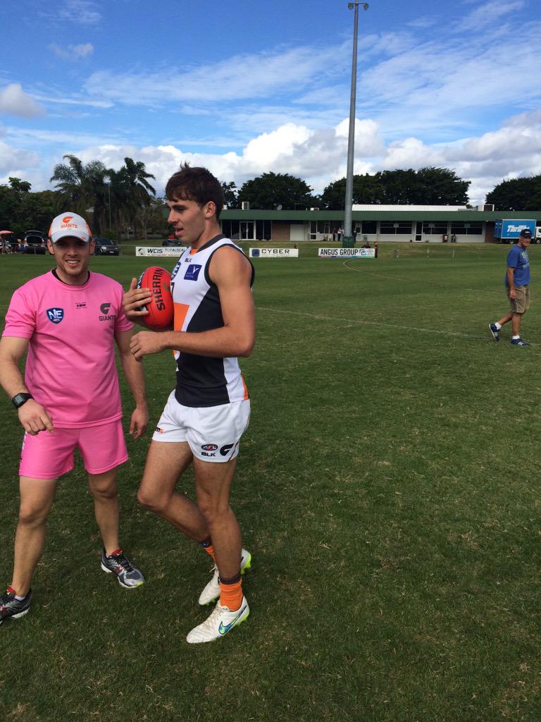 CatheyKelly's tweet photo. @GWSGIANTS @lambose4 been too long coming but the big fella is finally about to take the field!! #goJezza #goGiants http://t.co/Uytb6TFJSB