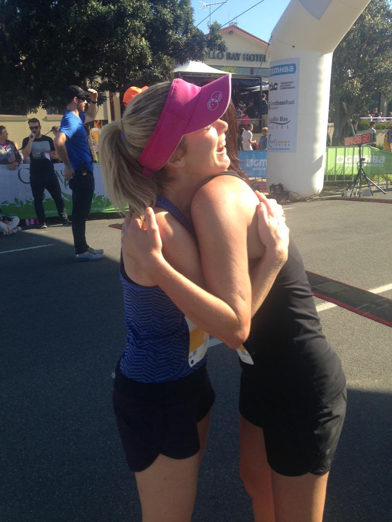 SamSquiers's tweet photo. Emotional finish!
First marathon done!
So incredibly tough couldn't have done it without you @Lauren_Ellis9 #44kms
🏃💨 http://t.co/zixOdK35t0