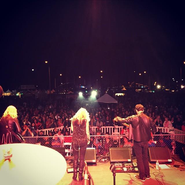 CarlThomson's tweet photo. Fun show tonight opening up for Salt & Pepa #drums #drummer #festival #ahpushit http://t.co/Um22cmlbhs