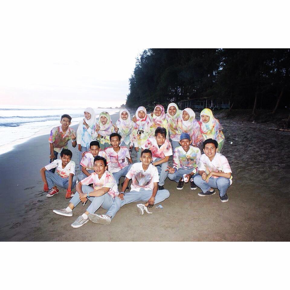 Piit14's tweet image. Thanks buat coretanya guys,thanks jugaa buat 3 tahun bersama dalam suka maupun duka loveyouuguys😘😢