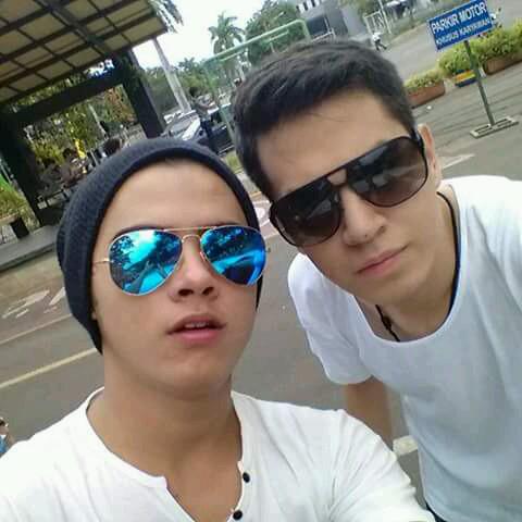 RosaMila6's tweet photo. Natan&amp;Disi http://t.co/46GAIA4X9p