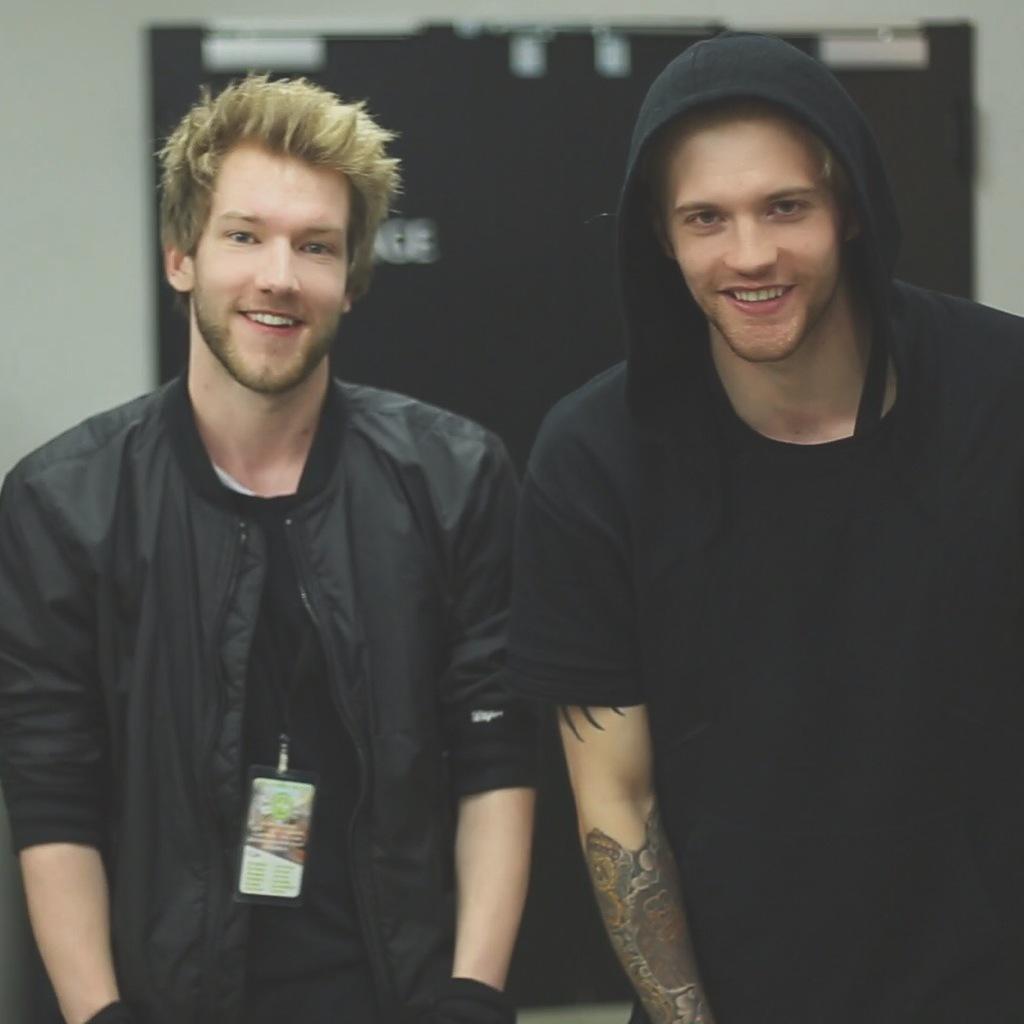 janmeyer's tweet photo. basic #jandre picture http://t.co/L95aRTI1wz