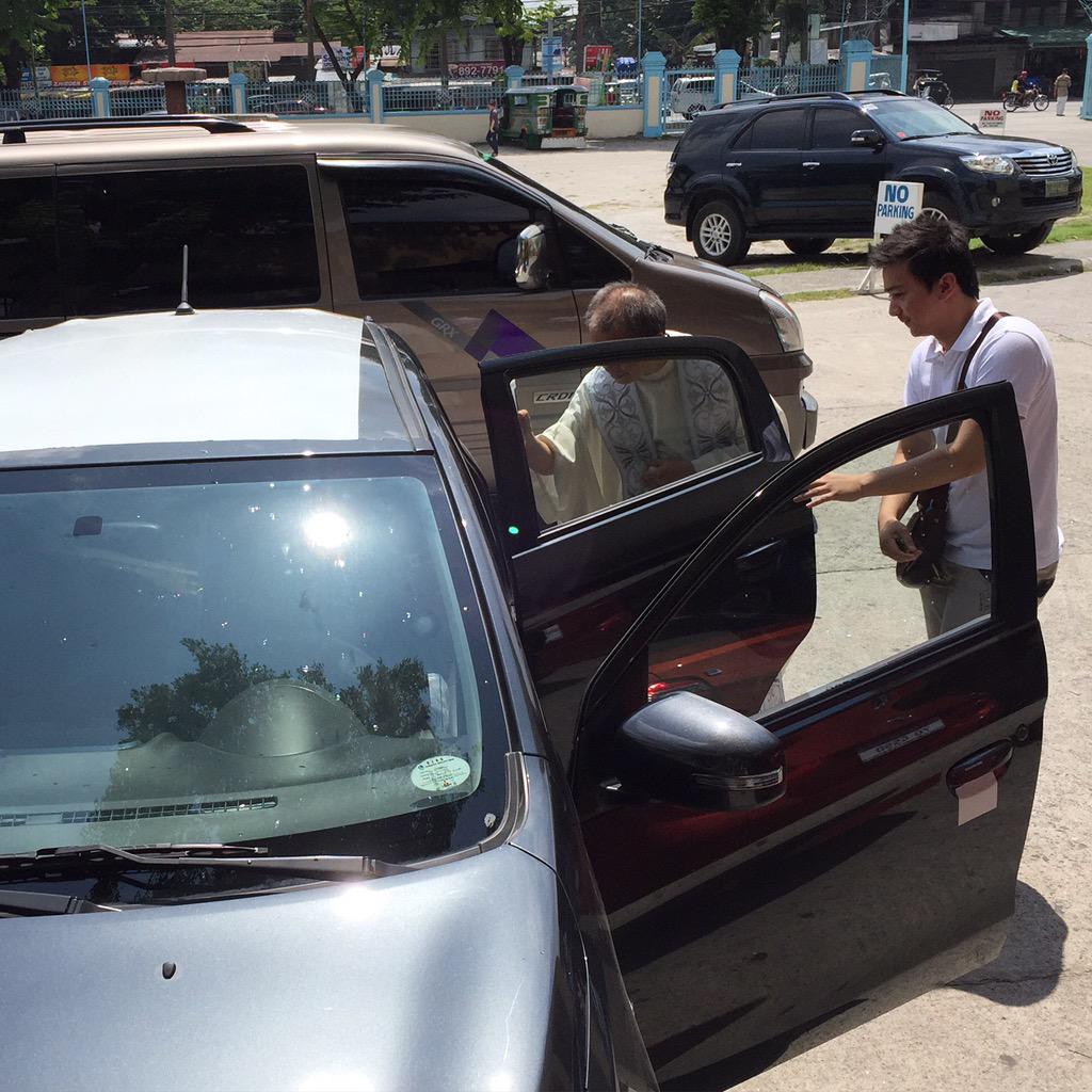 BENceLaguna's tweet photo. Meet Mac! 🚙#broooooom http://t.co/2N4co8z2sv