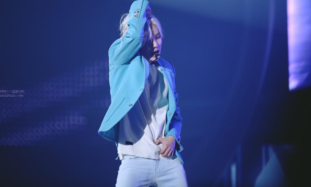 kin_718's tweet photo. 샤이니월드IV 태민 SWC IV TAEMIN code elegant http://t.co/decJlAYySr