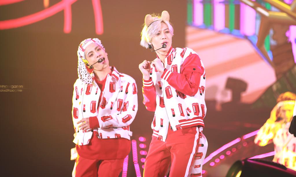 kin_718's tweet photo. 샤이니월드IV 태민 SWC IV TAEMIN wow woof woof http://t.co/kdZ2vP6AaS