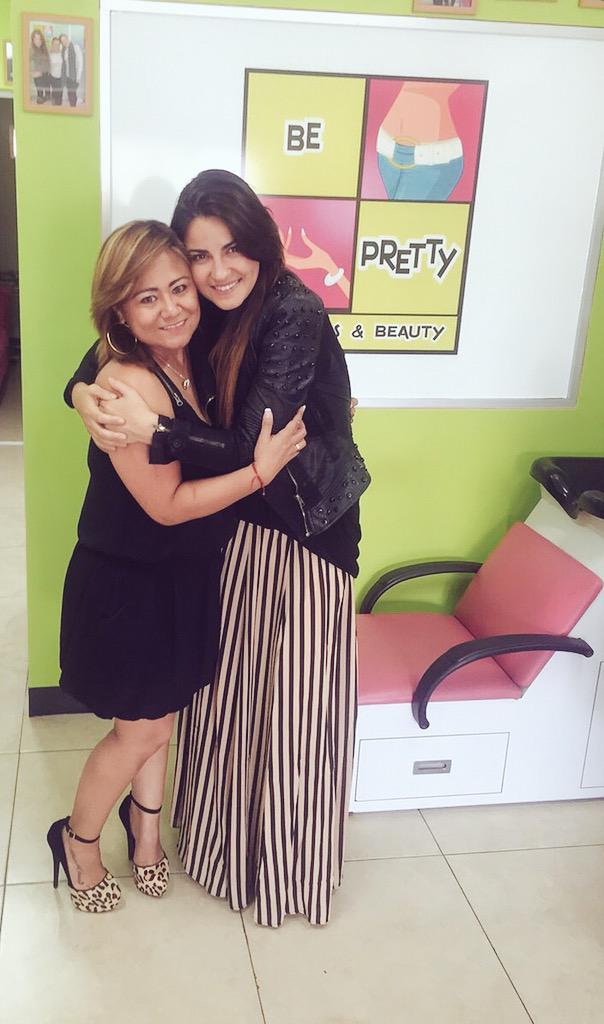 beprettyspa's tweet photo. @MaiteOficial Gracias por este abrazote.. Te quiero bonita 😘 http://t.co/ZHUyF95gSv