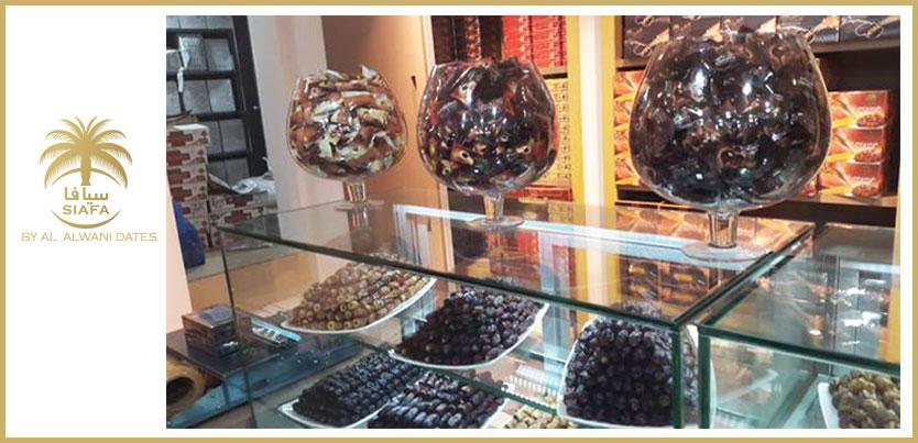 Siafaindia's tweet photo. Here are some more picture of our store in Mumbai, India
#siafadates #dates #nuts #chocolate http://t.co/IqtthdiCis