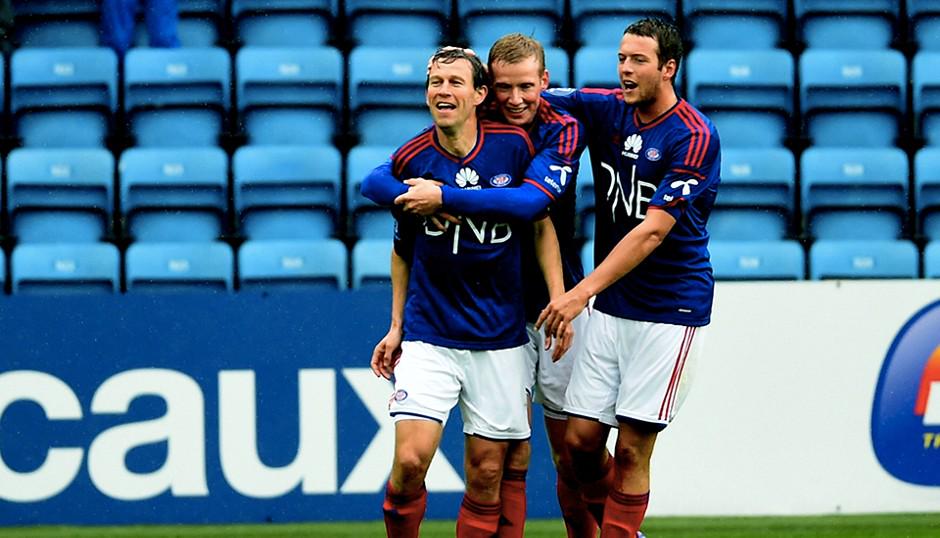 ValerengaOslo's tweet photo. Morten Berre. 101. målet i går. For en mann! #VIF http://t.co/XUmlVWwxQm
