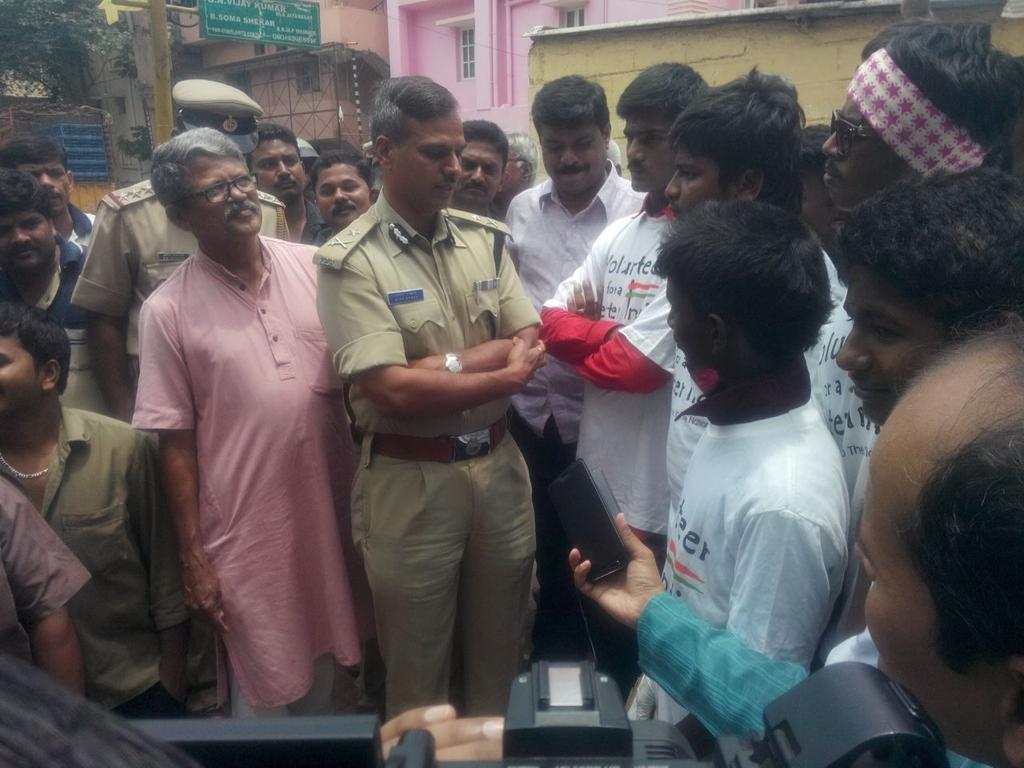 Intetacting with the participants of reformation programme for young offenders. Effort to  bring them to mainstream.