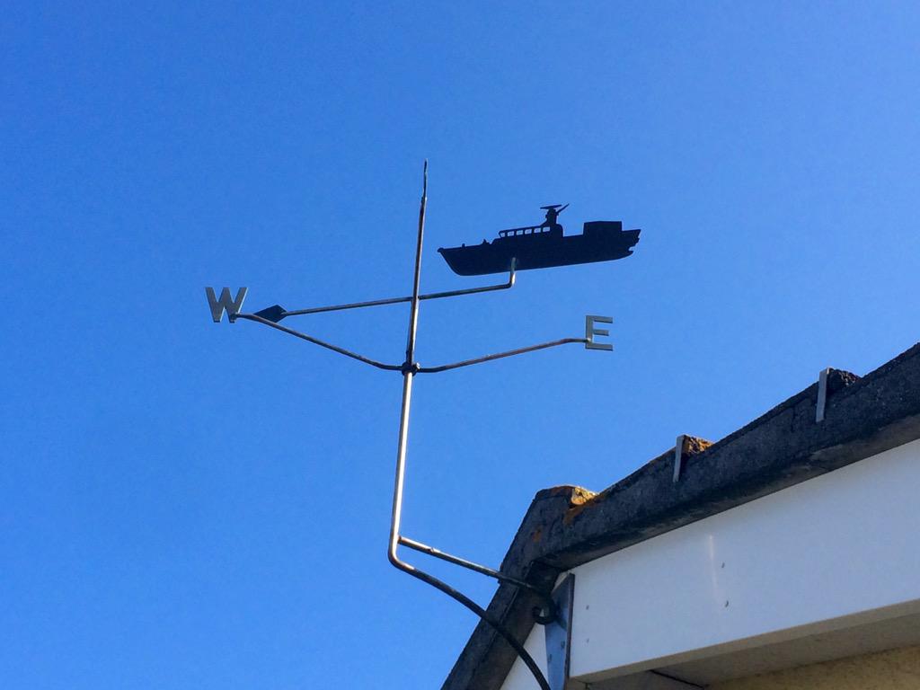 RNLISalcombe's tweet photo. Spotted this #tyneclass themed weather vane this morning #RNLIFamily http://t.co/PcAhSgxfZw