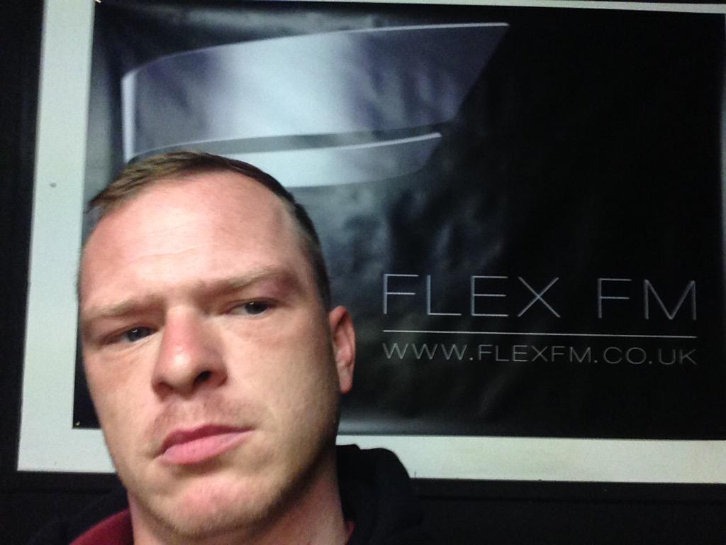 djloved1's tweet photo. Live 10-12pm old Skool Sunday's only on @FLEXFMUK http://t.co/IBymlaHEHQ