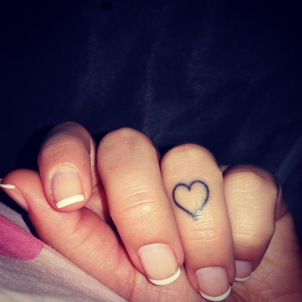 eliisweet_6's tweet photo. Buenos diias ♡ http://t.co/A4jkxZyCwk
