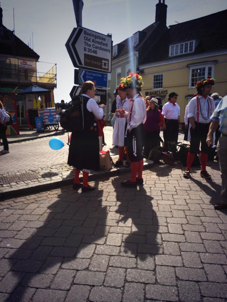 thehorse_groom's tweet image. Early start here in Alresford for the @Alrewatercress festival 🌿 #FreshForSpring #watercressfestival