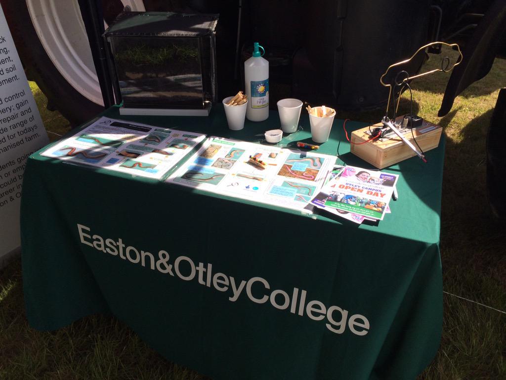 Izzy Botfield tweet media