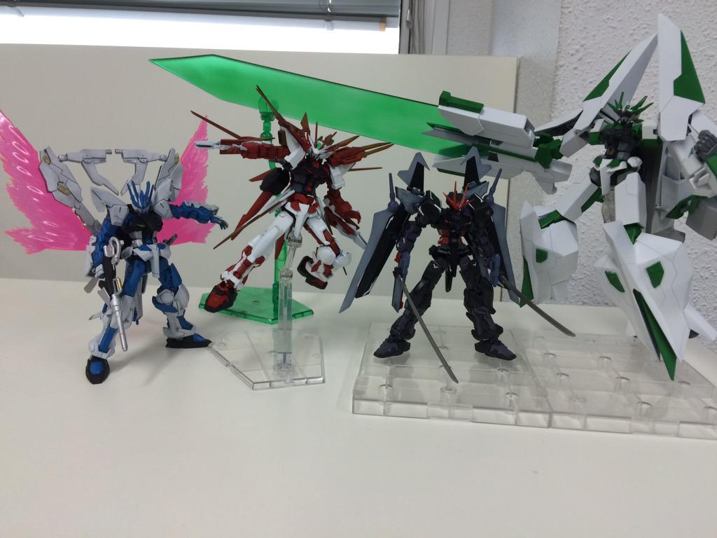 るちあ Alc Sur Twitter こちらはフリーで持っていった機体 ガンダムアストレイ インベル 意味はラテン語で雨 ターンデルタをイメージしつつ 自分流にアレンジした機体です 最後の写真は会場でのアストレイ合わせ Http T Co 9wem2o5cpp
