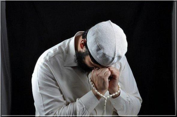 ''Sağa dönsem haram, sola dönsem haram. Sen ne zormuşsun ahirzaman..''