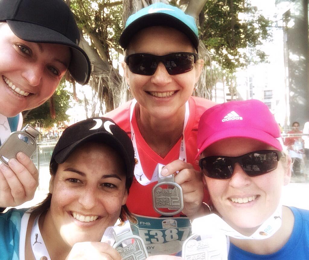 NicAtt's tweet image. #FNBOneRun done. What a perfect day for it.    #CapeTown with @madmaxsandy @BiancaHaarhoff and @MichClarke