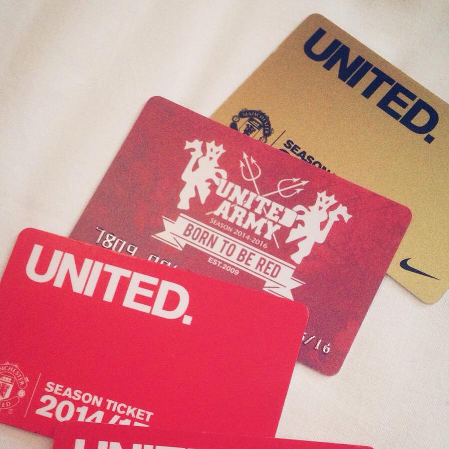 Pertandingan Terakhir di Oldtrafford musim ini,RT jika kalian yakin <a href="/ManUtd/">Manchester United</a> bisa meraih 3 point dari Arsenal #utdarmy