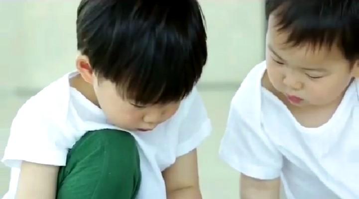 SongTriplets's tweet photo. Together http://t.co/NpFa2AKkQC