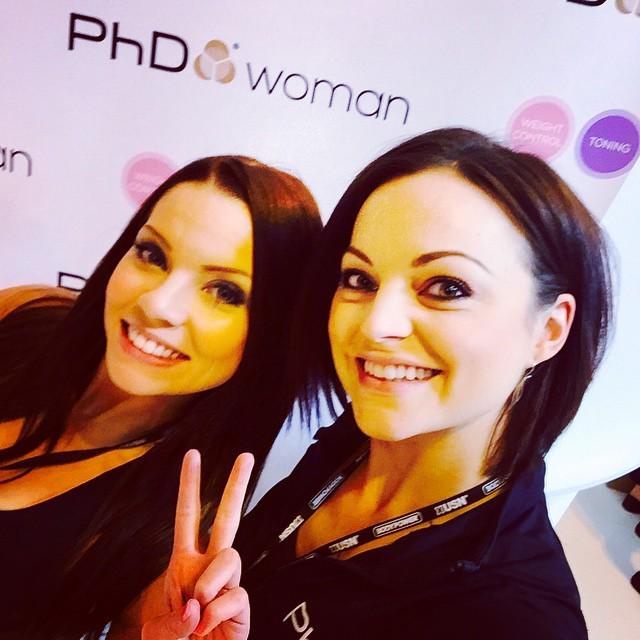 wowworkshop's tweet image. @wowworkshop coach @SianToal representing @PhDwomanUK at @BodyPowerExpo #womenonweights #thisgirlcan